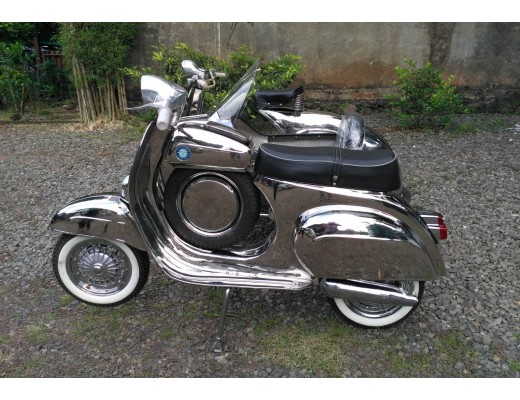 Vespa Scooter 90SS Stainless Steel